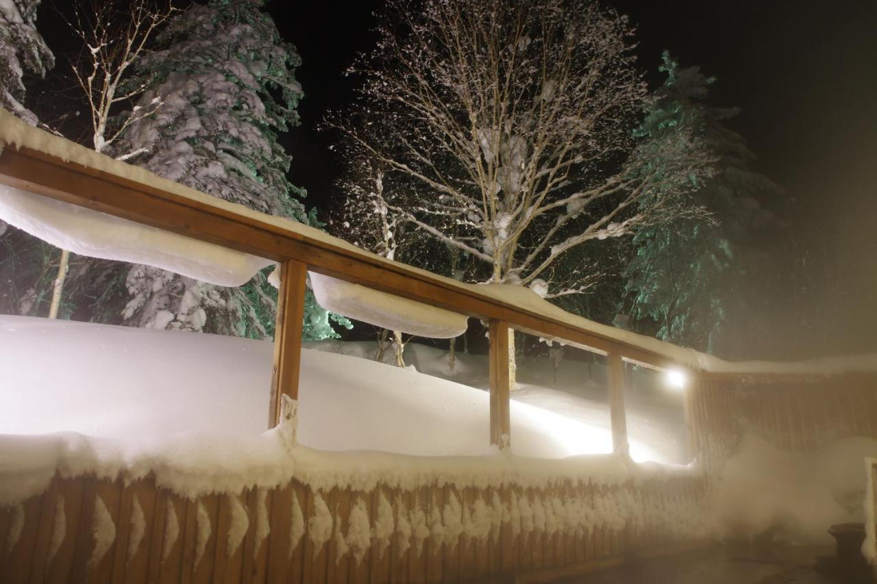 K'S House Hokkaido - Asahidake Onsen Hostel Higashikawa Екстер'єр фото