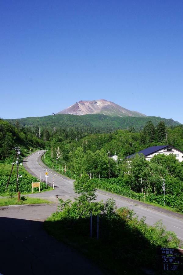 K'S House Hokkaido - Asahidake Onsen Hostel Higashikawa Екстер'єр фото