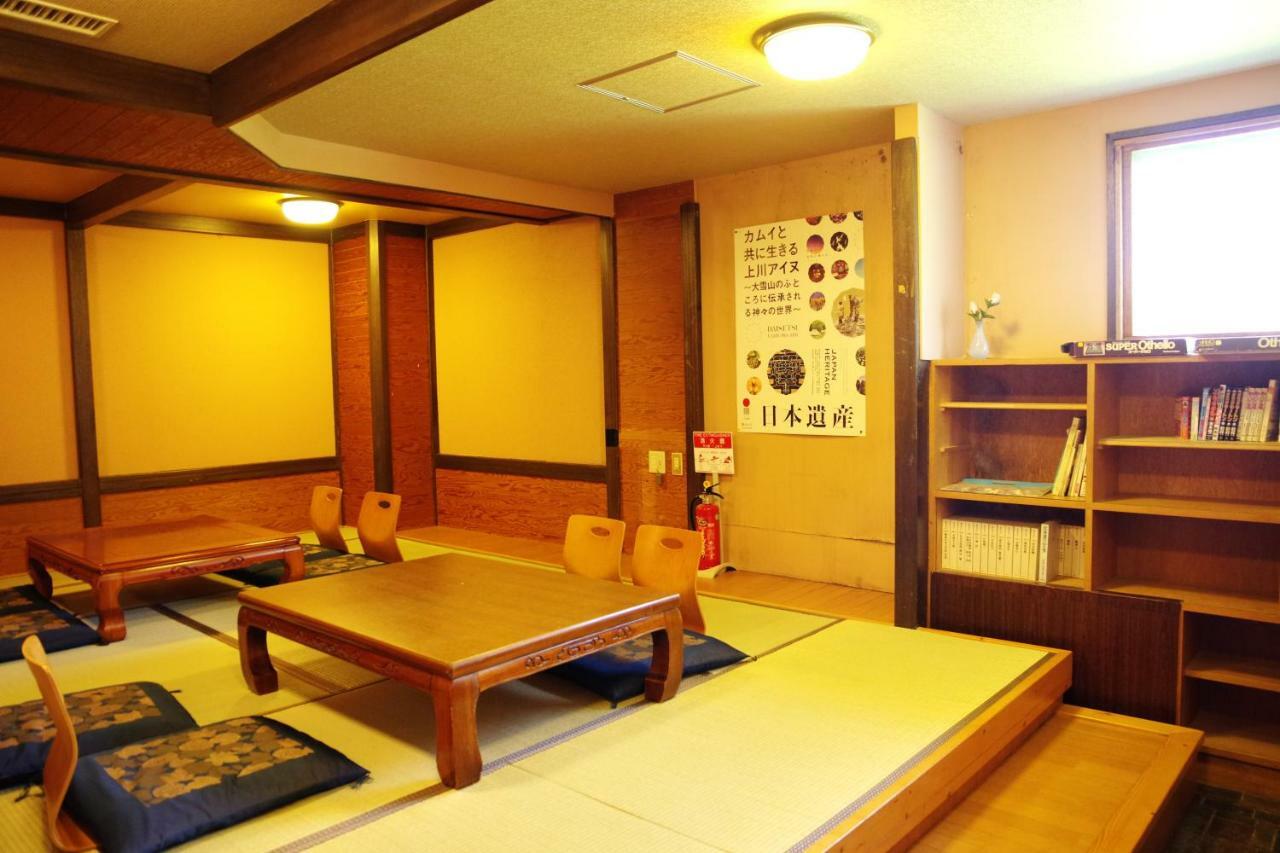 K'S House Hokkaido - Asahidake Onsen Hostel Higashikawa Екстер'єр фото