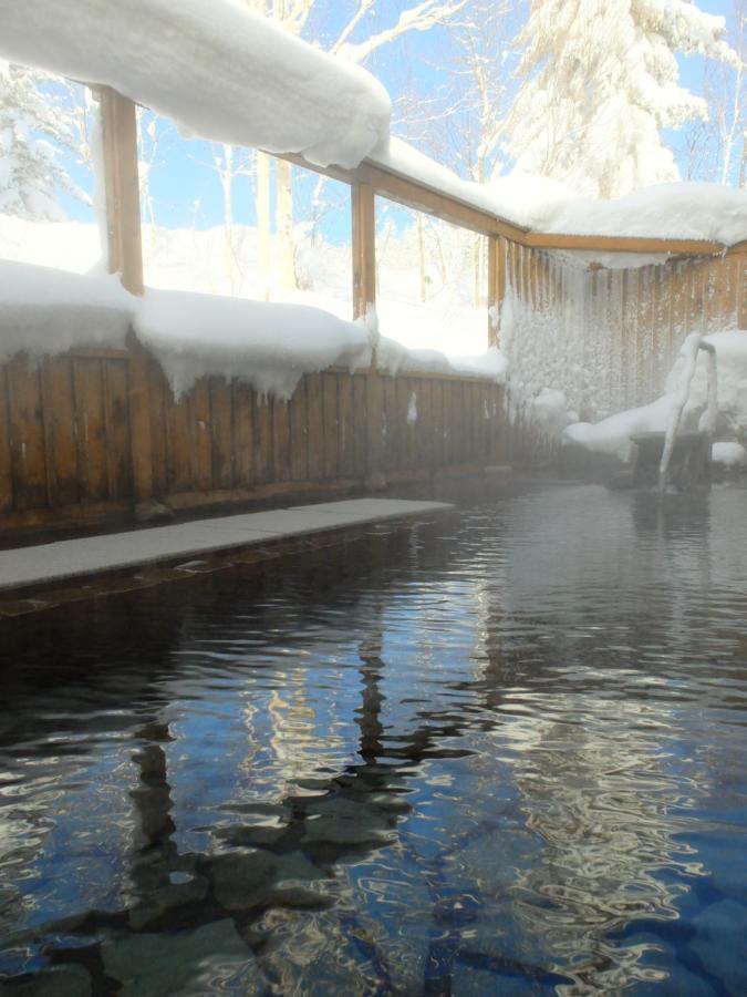 K'S House Hokkaido - Asahidake Onsen Hostel Higashikawa Екстер'єр фото